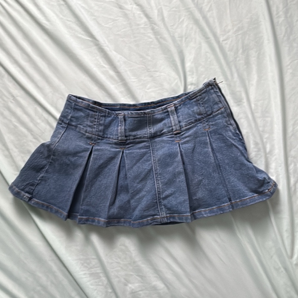 Blue Pleated Denim Skirt